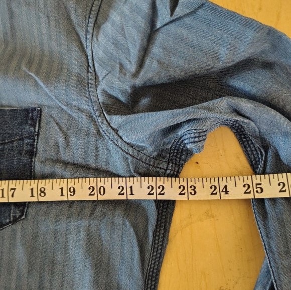 Men’s Diesel lightly distressed denim-look shirt size XL - Picture 8 of 9